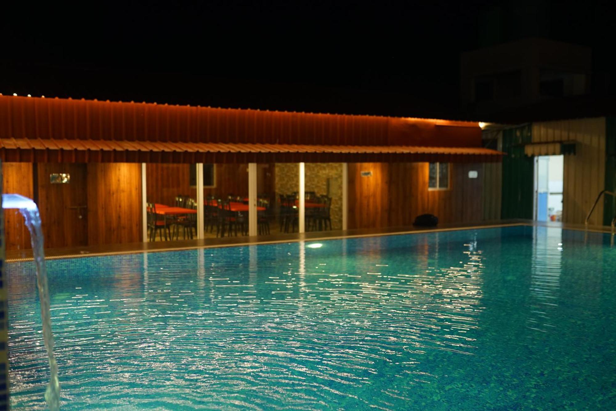 New Mouchak Hotel & Resorts Tajpur ภายนอก รูปภาพ
