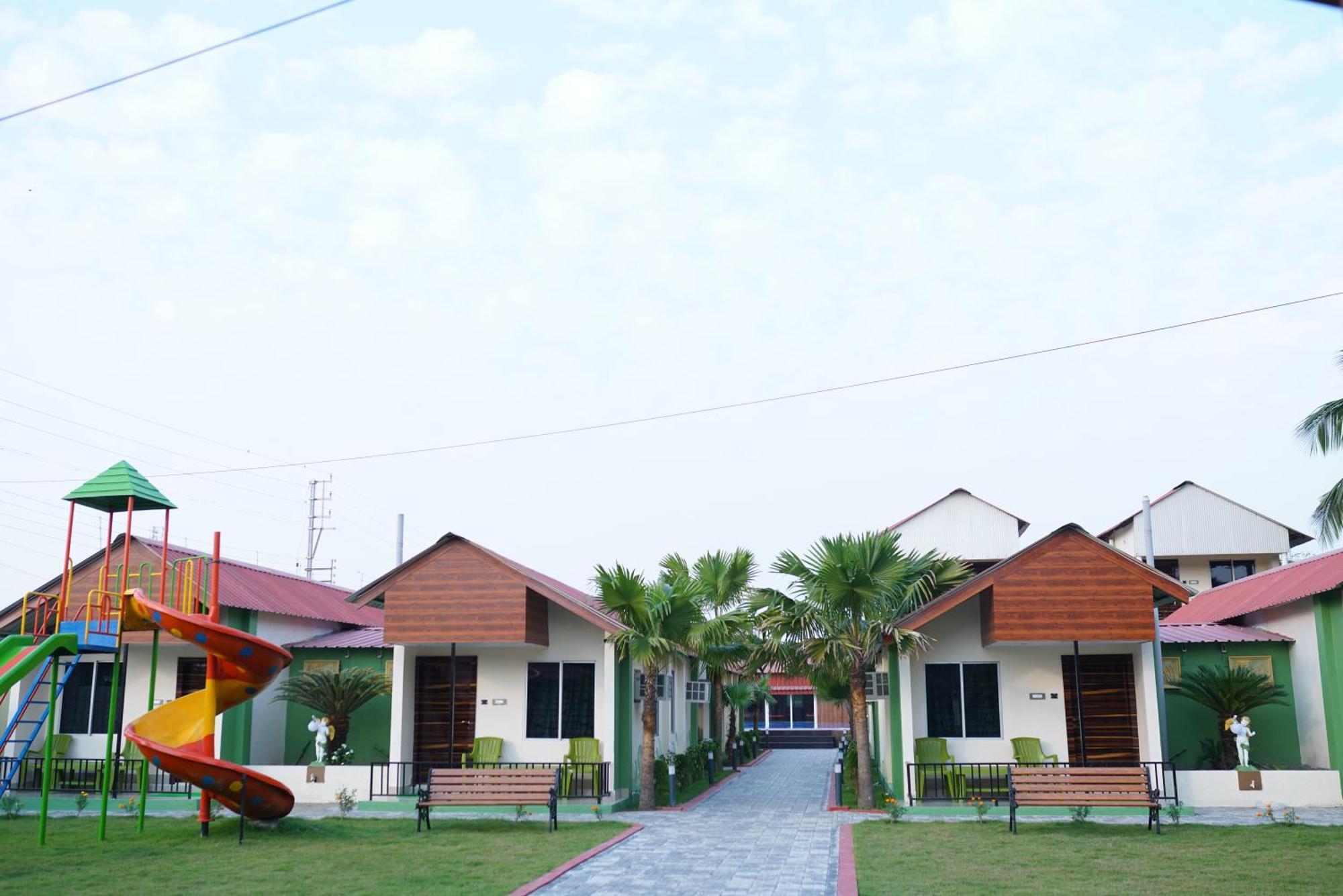 New Mouchak Hotel & Resorts Tajpur ภายนอก รูปภาพ